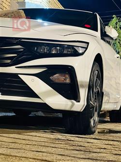 Hyundai Elantra 2024