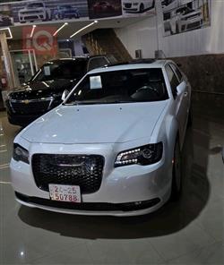 Chrysler 300 2023