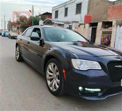 Chrysler 300 2022