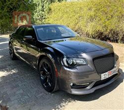 Chrysler 300 2022