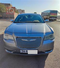 Chrysler 300 2022
