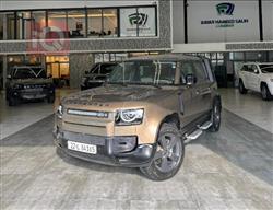 Land Rover Defender 2024