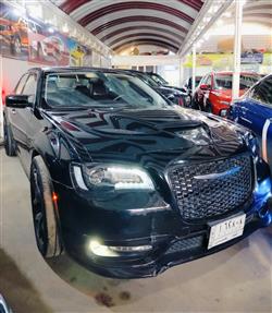 Chrysler 300 2016