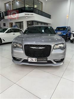 Chrysler 300 2018