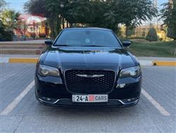Chrysler 300 2021