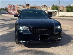 Chrysler 300 2021