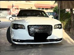 Chrysler 300 2021