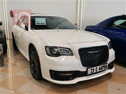 Chrysler 300 2022