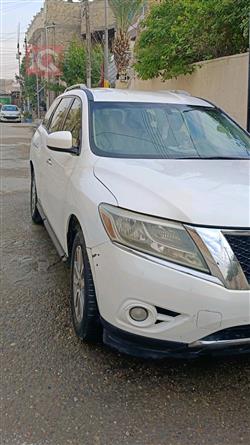 Nissan Pathfinder 2013