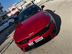 Kia K5 2025