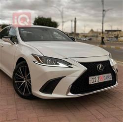 Lexus ES 2024