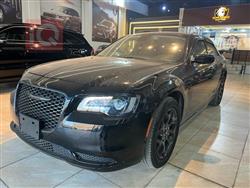 Chrysler 300 2023