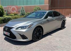 Lexus ES 2020