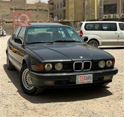BMW 7-Series 1990