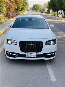 Chrysler 300 2021