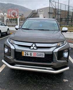 Mitsubishi L200 2023