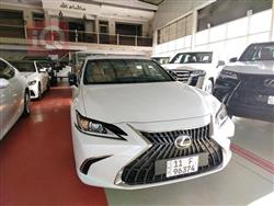 Lexus ES 2024