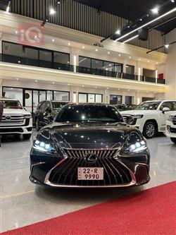 Lexus ES 2022