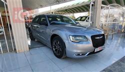 Chrysler 300 2018