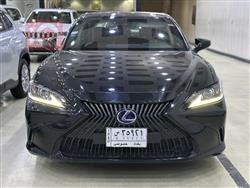 Lexus ES 2021