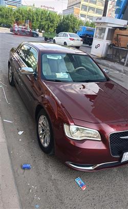 Chrysler 300 2017