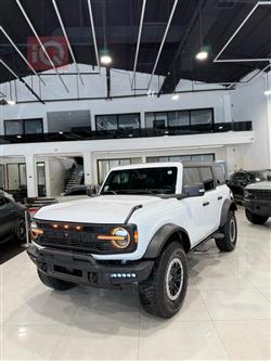 Ford Bronco 2024