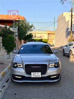 Chrysler 300 2022