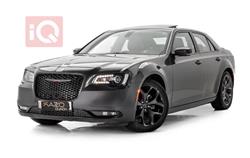Chrysler 300 2021