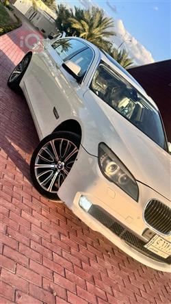 BMW 7-Series 2012