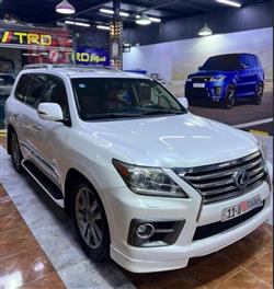 Lexus LX 2015