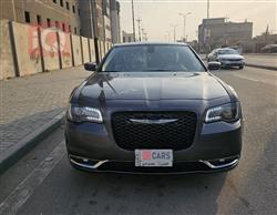 Chrysler 300 2016