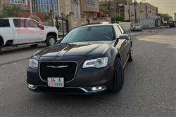Chrysler 300 2023