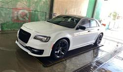 Chrysler 300 2021