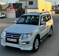 Mitsubishi Pajero 2015