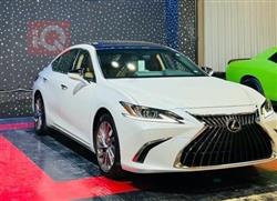 Lexus ES 2023