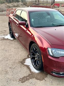 Chrysler 300 2019