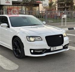 Chrysler 300 2021