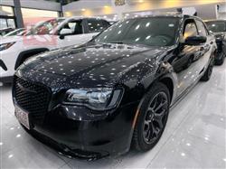 Chrysler 300 2023