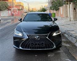 Lexus ES 2023