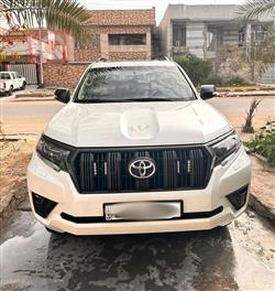 Toyota Land Cruiser Prado 2023