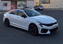 Kia K5 2025