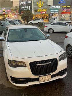 Chrysler 300 2019