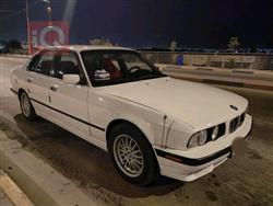 BMW 5-Series 1990