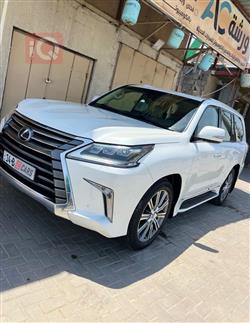 Lexus LX 2016