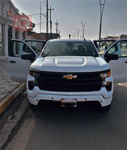 Chevrolet Silverado 2023