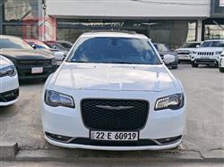 Chrysler 300 2019
