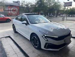 Kia K5 2024