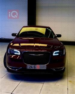 Chrysler 300 2019