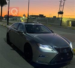 Lexus ES 2018