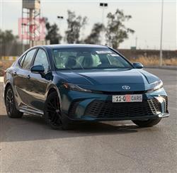Toyota Camry 2025